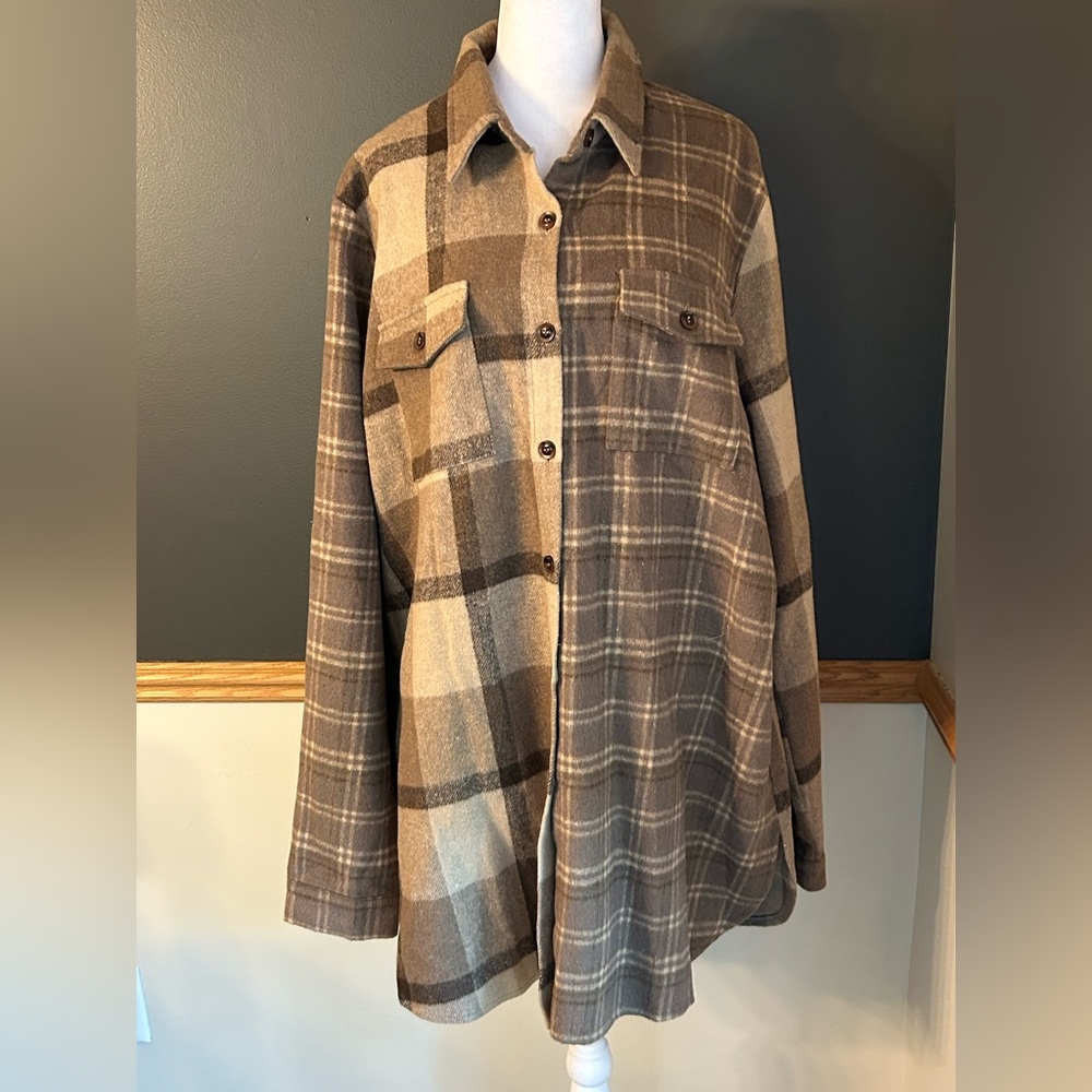 NWT Amalli Talli Women's Flannel Plaid Jacket Shacket Long Size Large